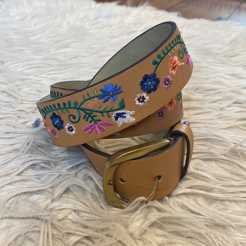 Floral embroidered tan leather gold buckle belt womens boho style
